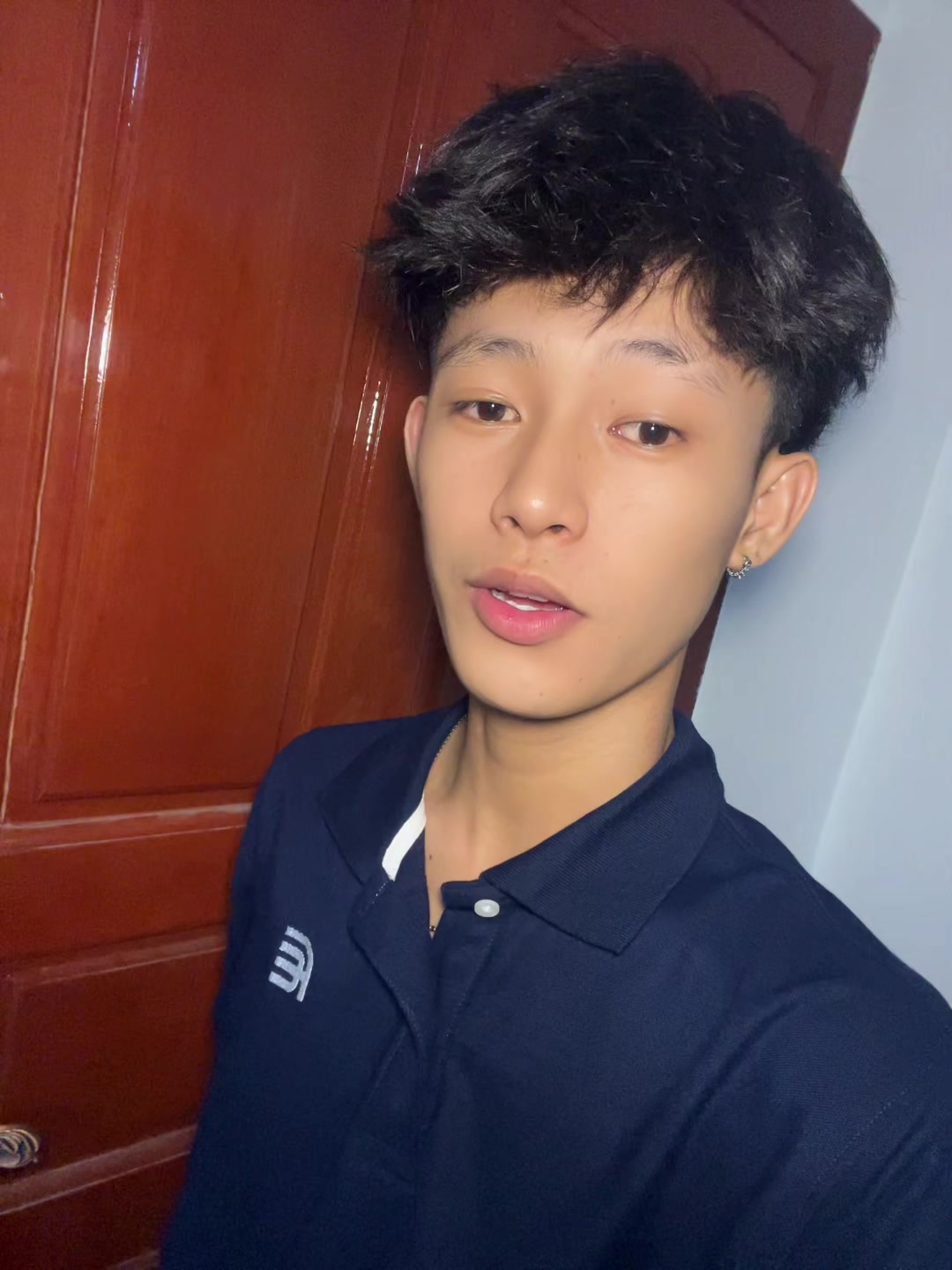 @CHHOŘNG~CHHOŘNG