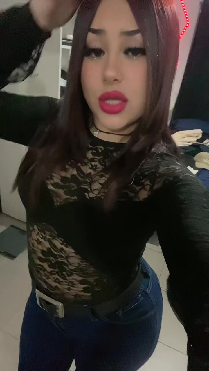 @cande213hr