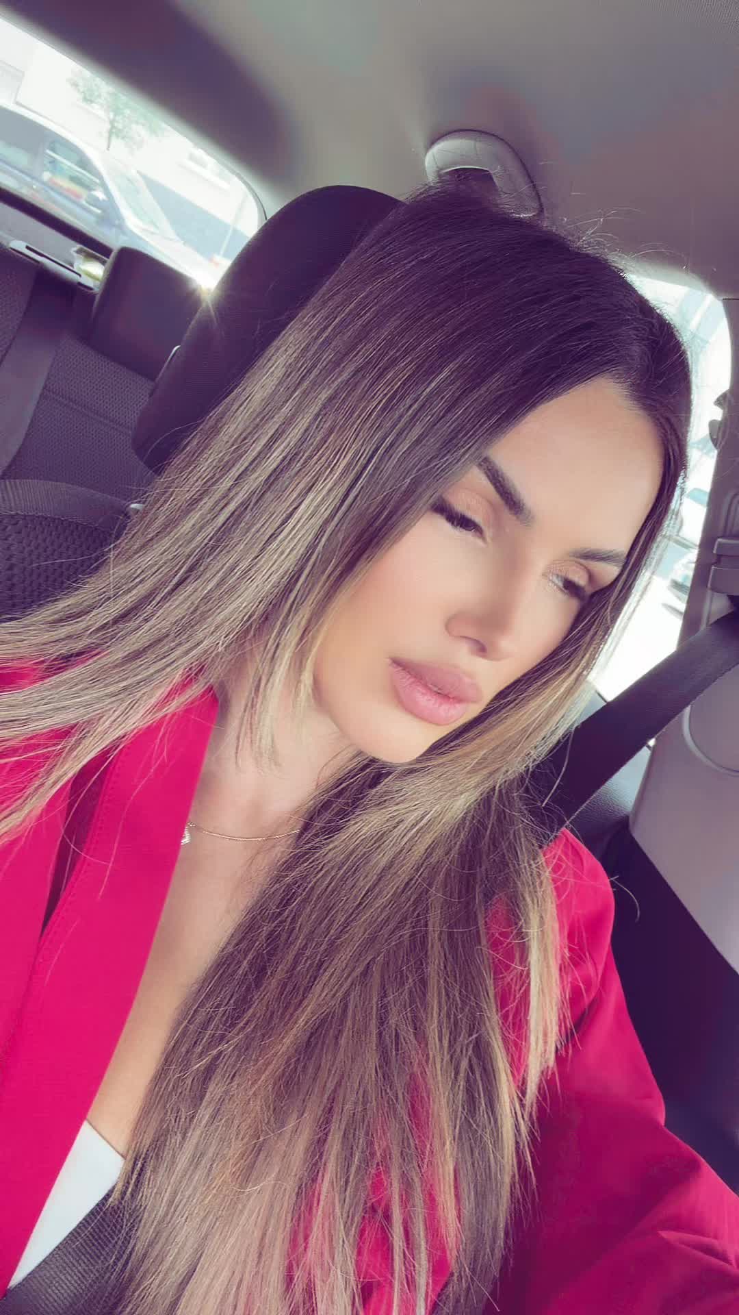 @kaltrina_curri