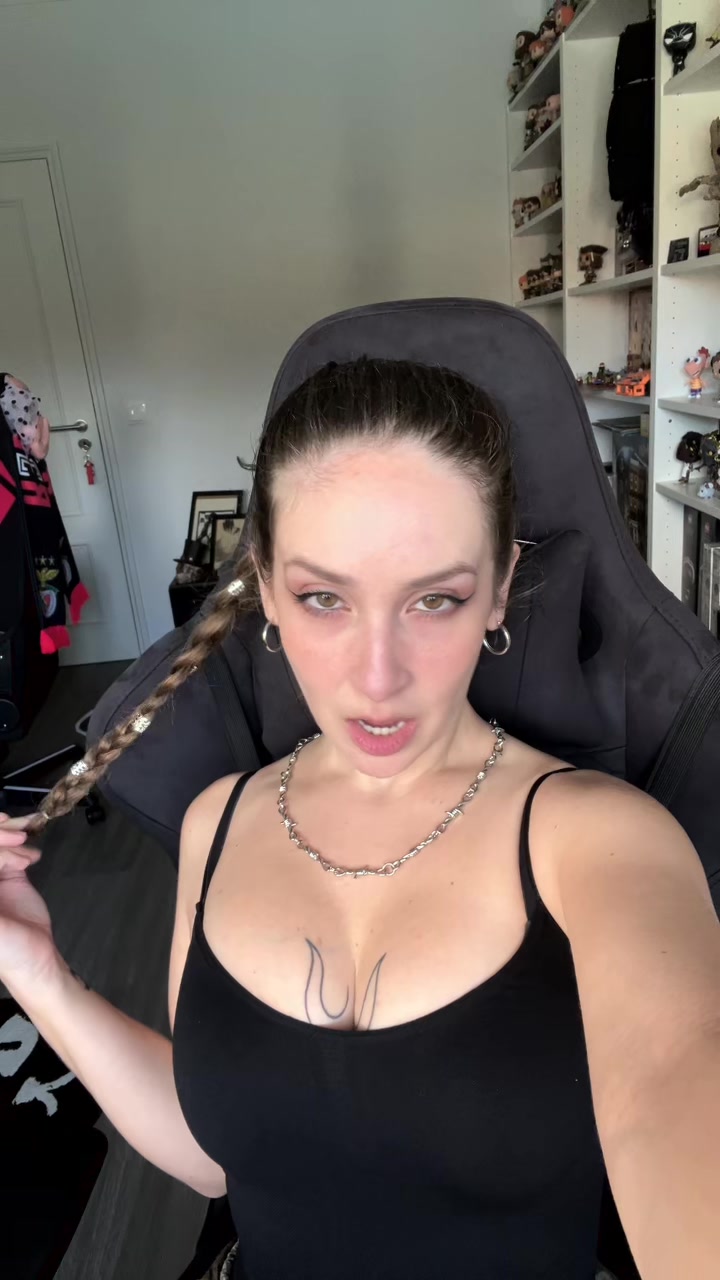 @Ana Raquel Tsuki