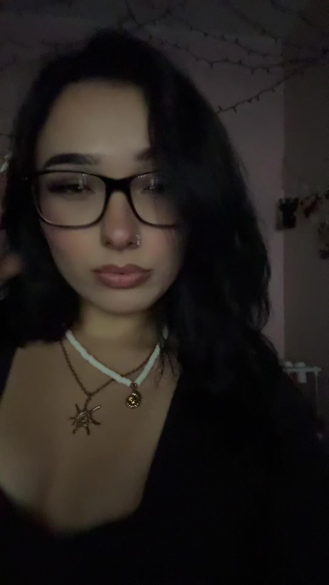 @🤭
