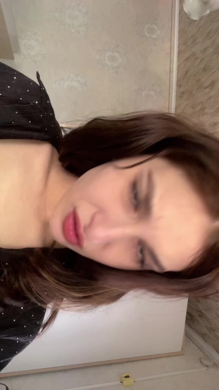 @Camilla_02_03