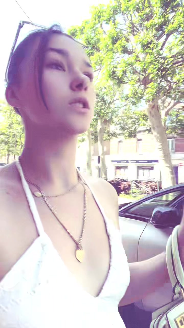 @Lolaaaaa