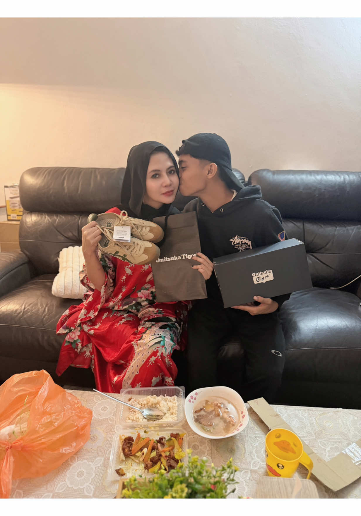 @Ms Izza Zubir