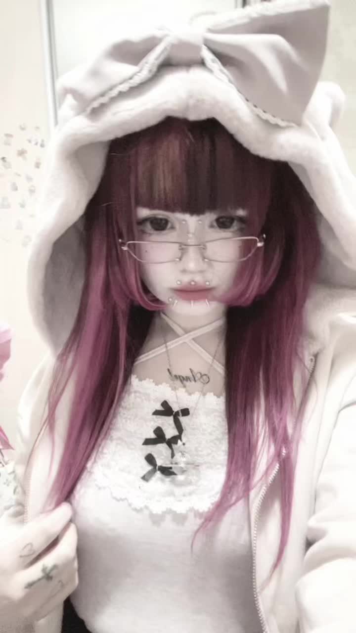 @ananac_ ˶o̴̶̷᷄‸o̴̶̷̥᷅˶