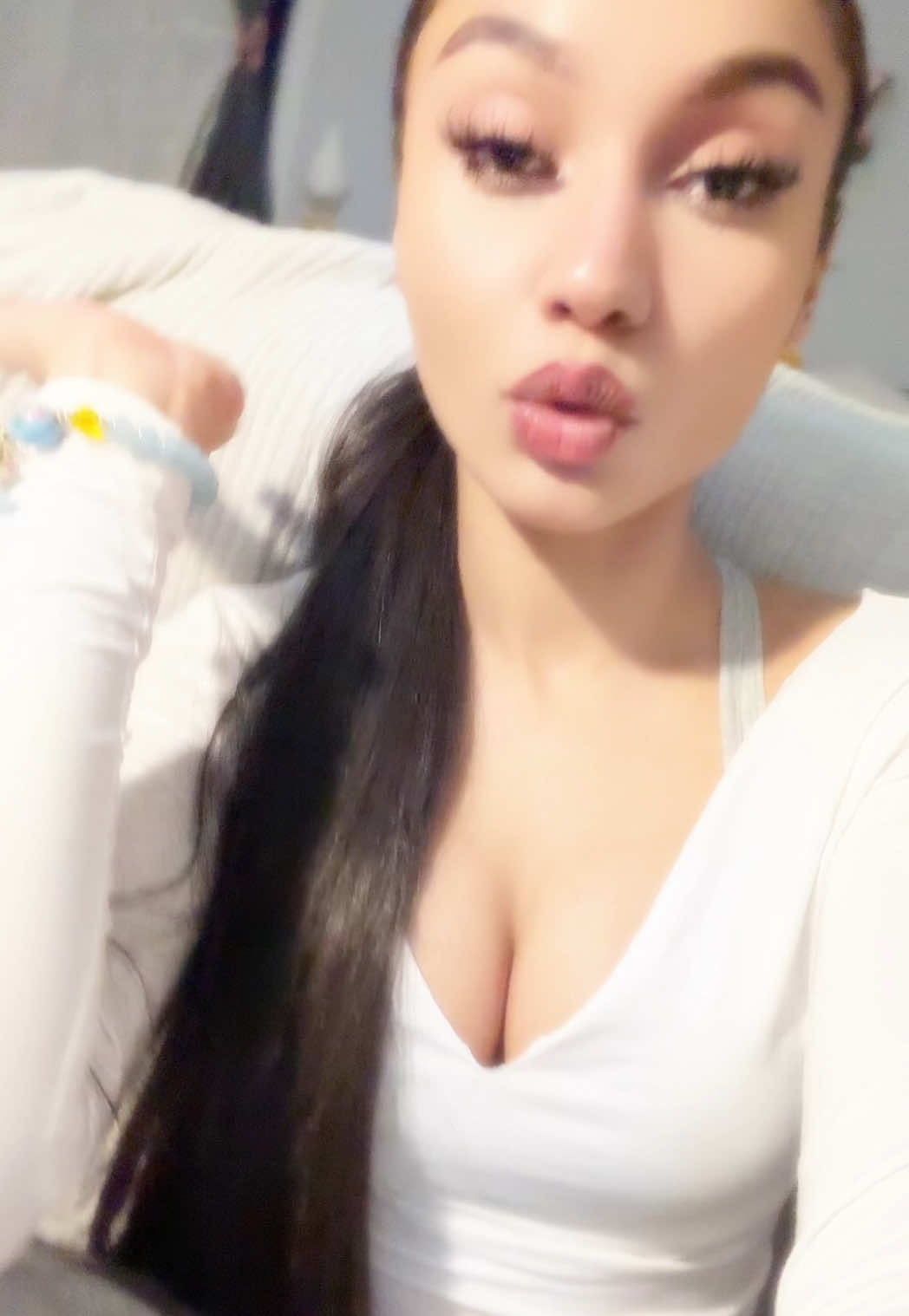 @hb