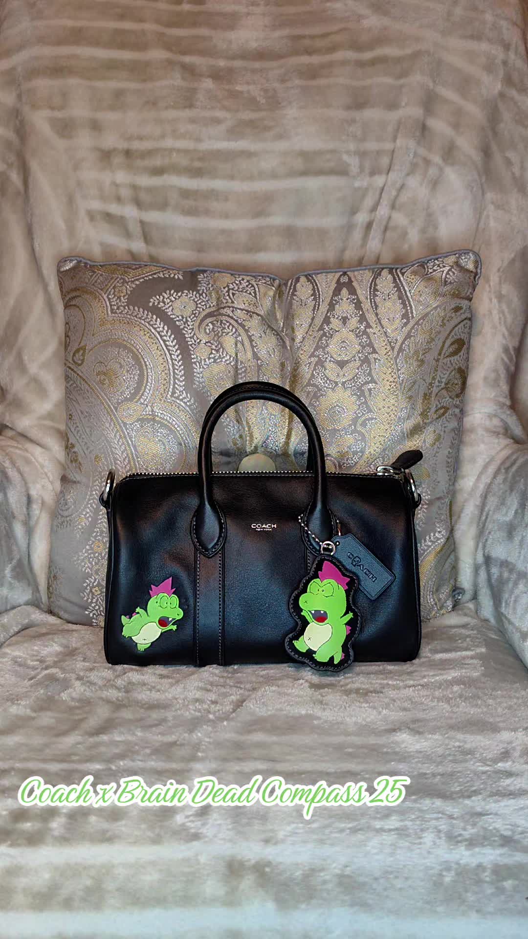 @CoolGirlCarry