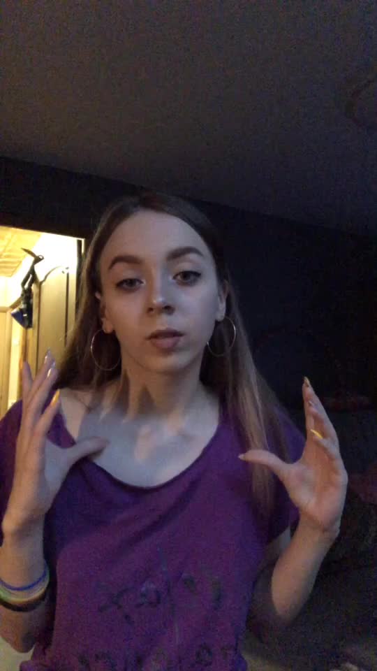 @Соняра🦄