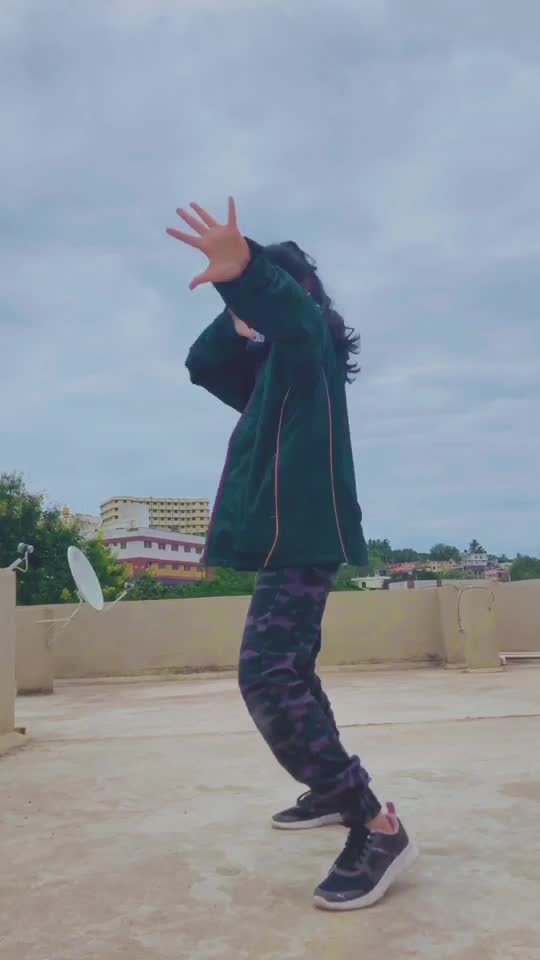 @Vani👑