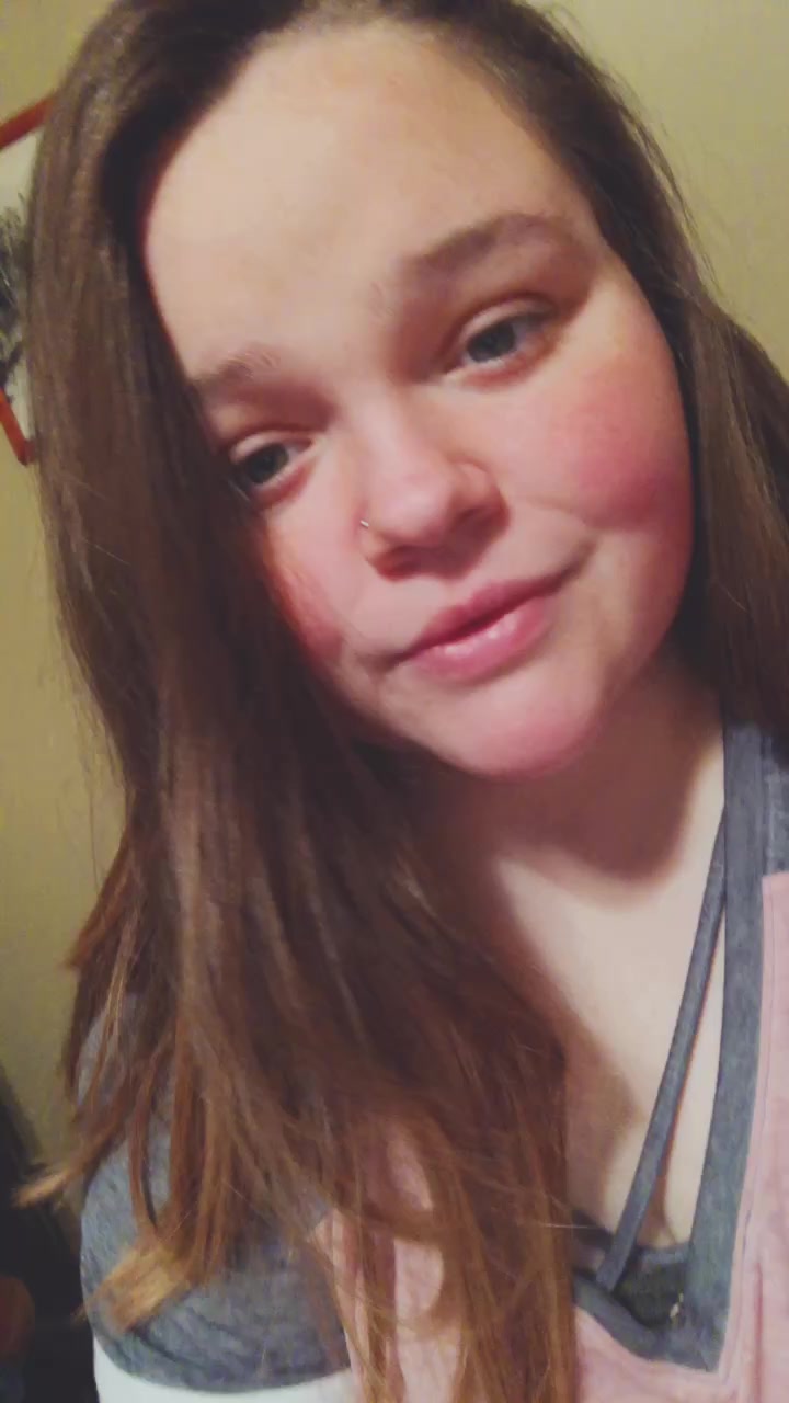 @Emmi.boo