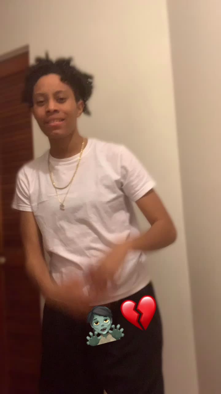@Sada🥶