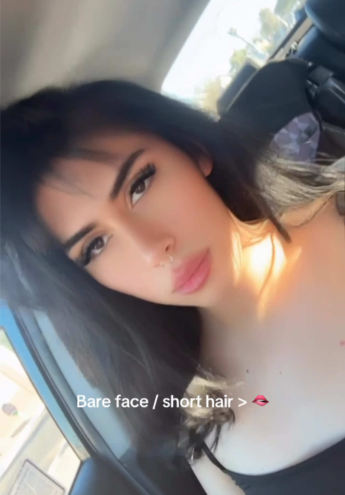 @Bella