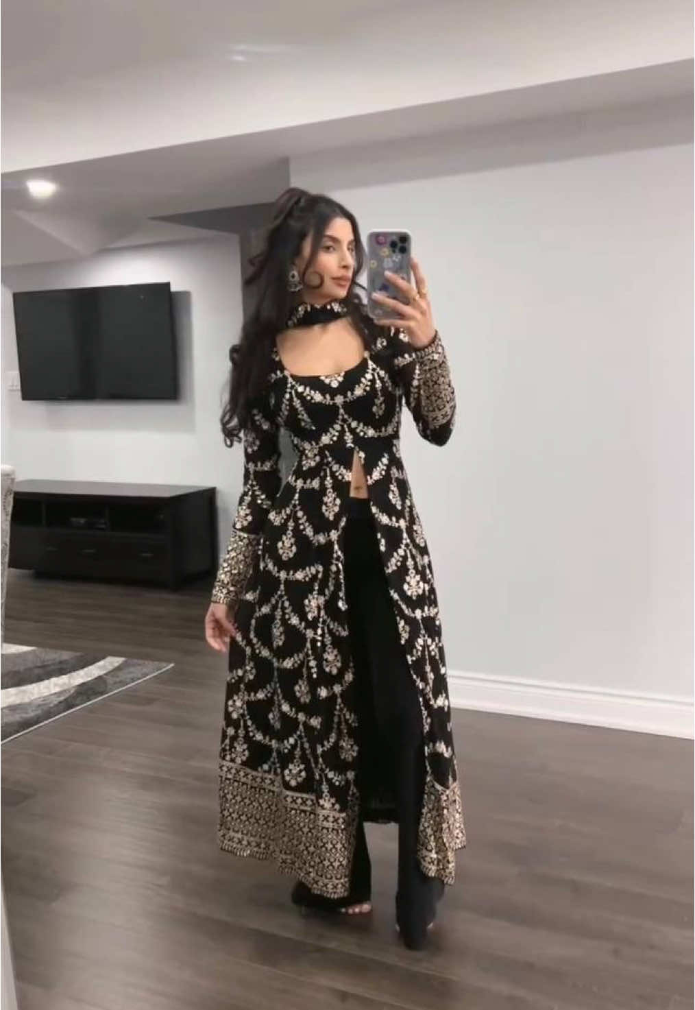 @Vashtra Boutique