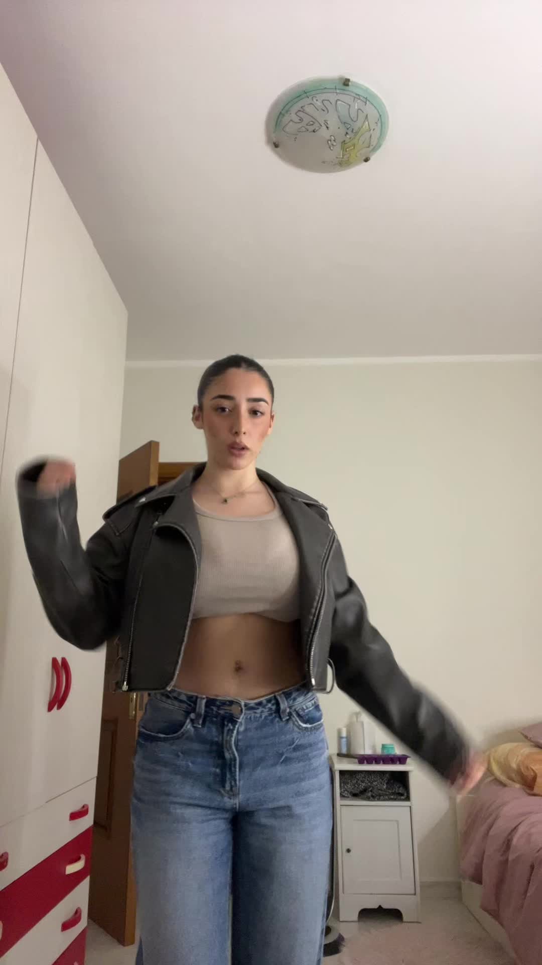 @alinaa😼
