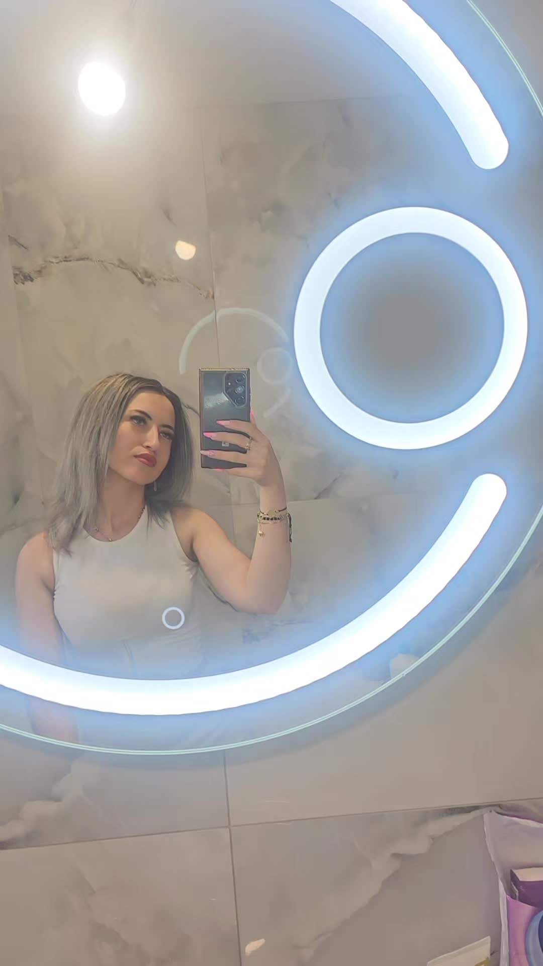 @Maria