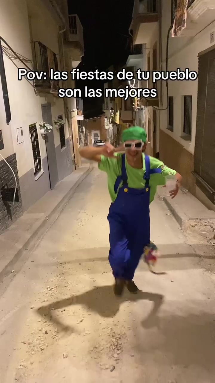 @𝑁𝑜𝑒𝑙 𝑇𝑜𝑚𝑎𝑠
