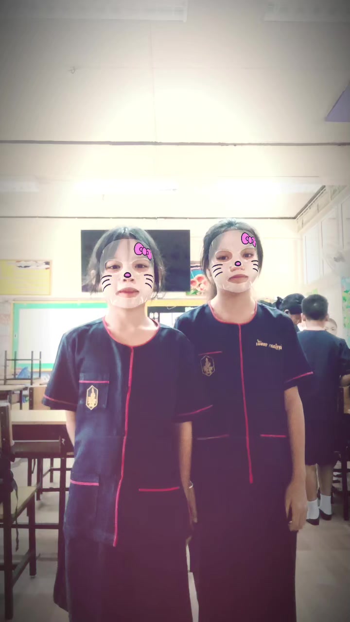 @ผมชอบคุณ😛คนถูกใจ(15.3k)