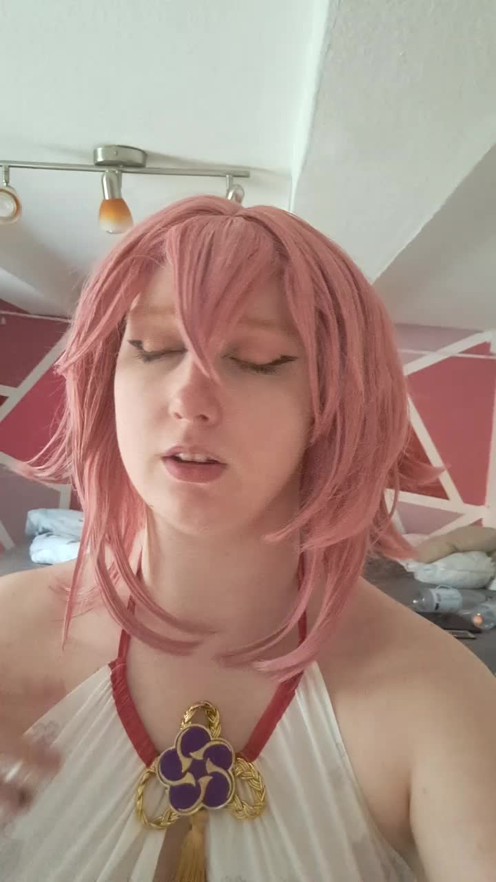 @⚡