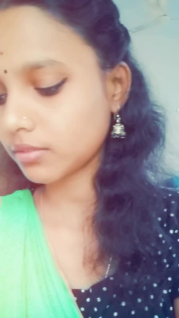 @💕Niveditha👒