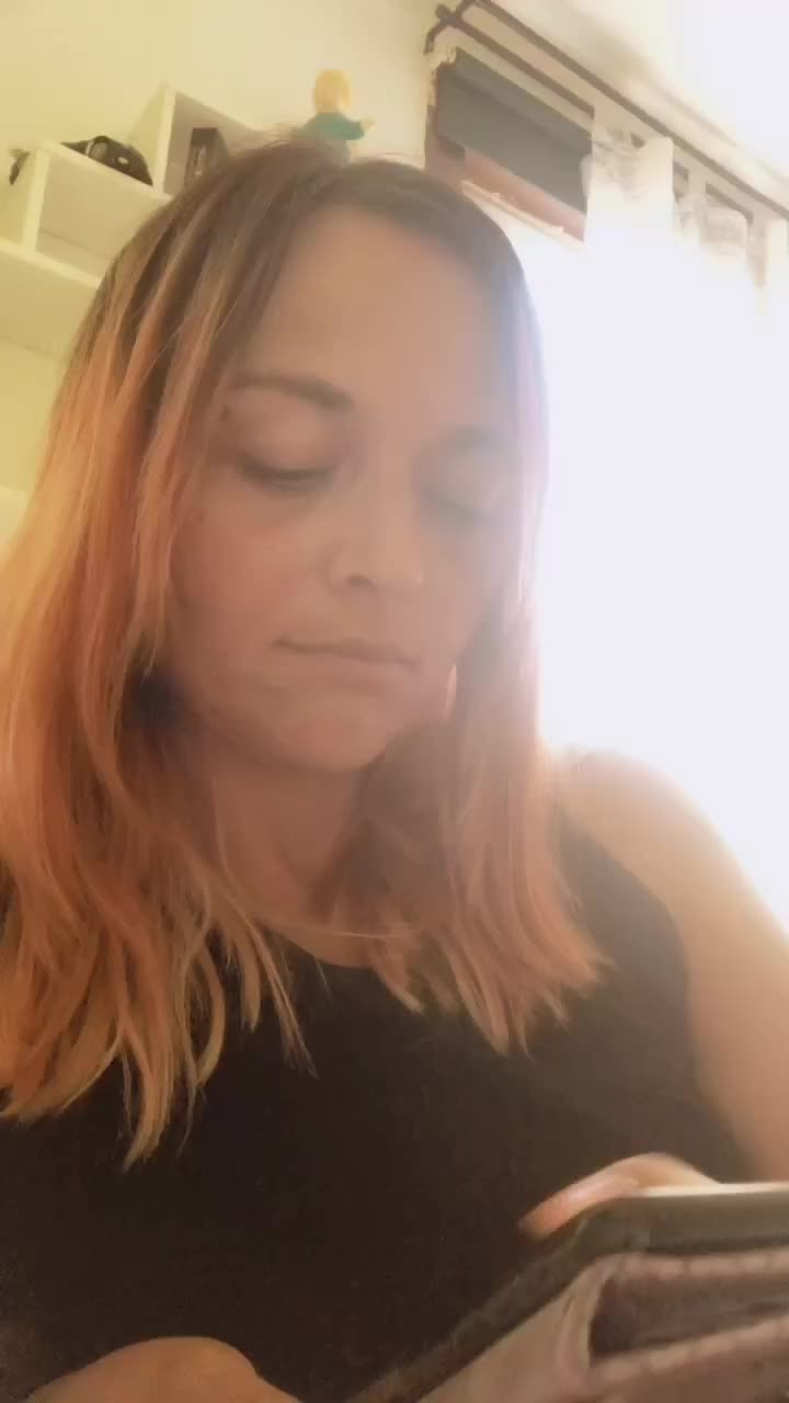 @alyssaj