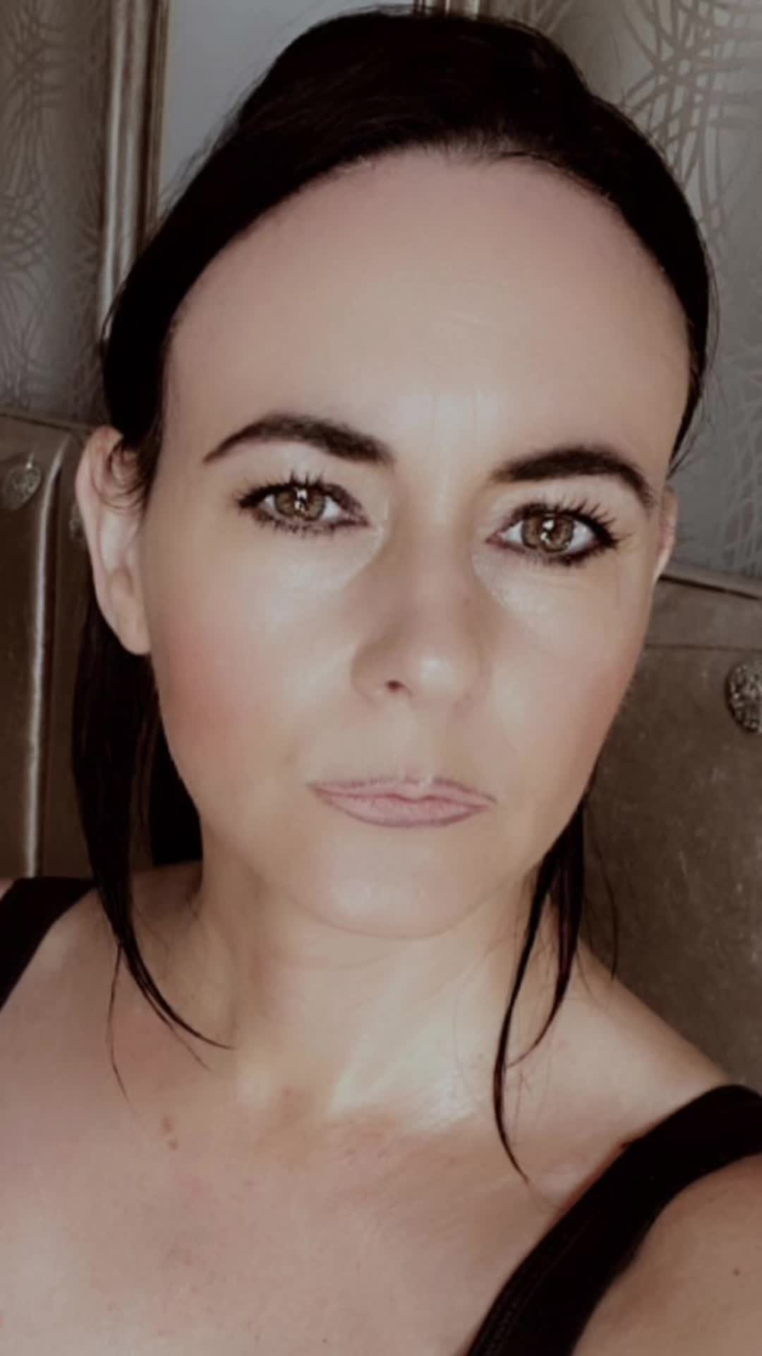 @goddess_g_