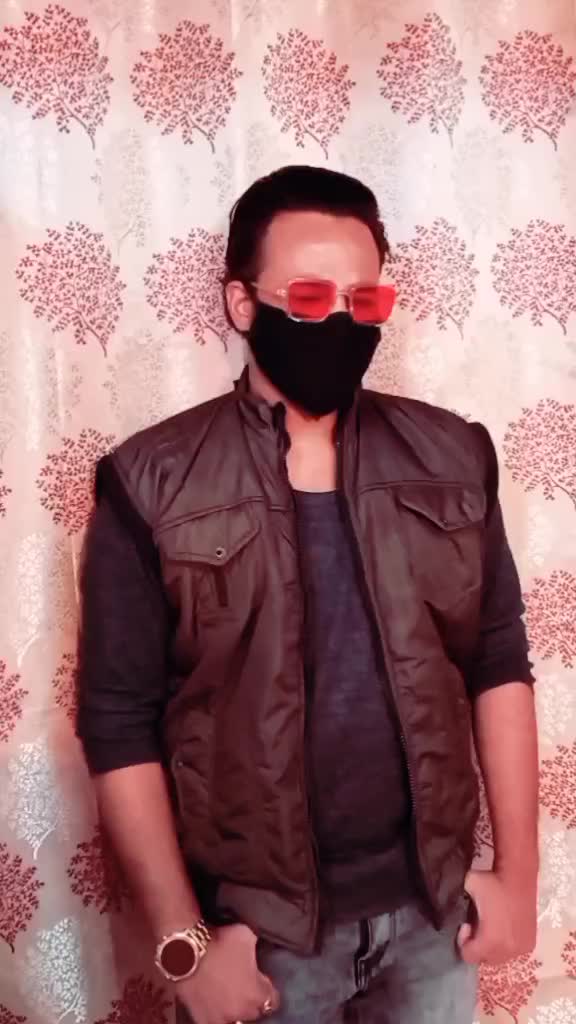 @Shoeb_tiger_back