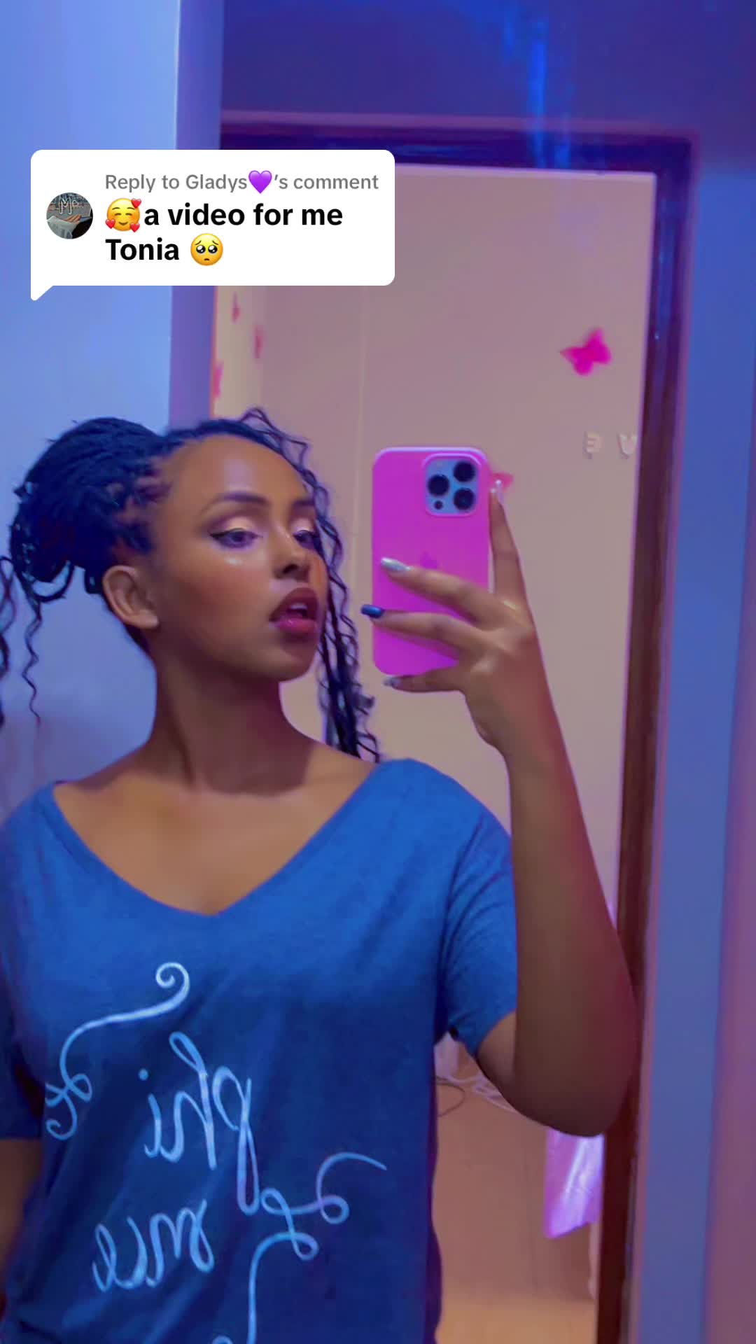 @Iamtonia