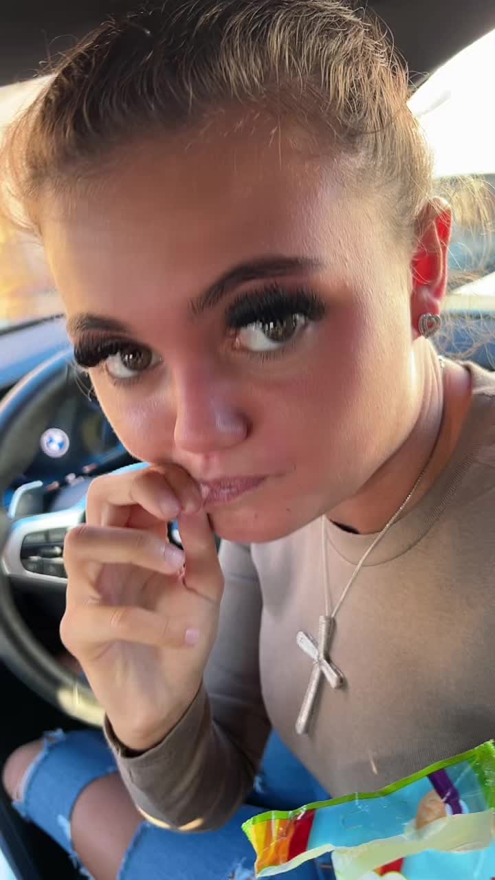 @Annaliesefury