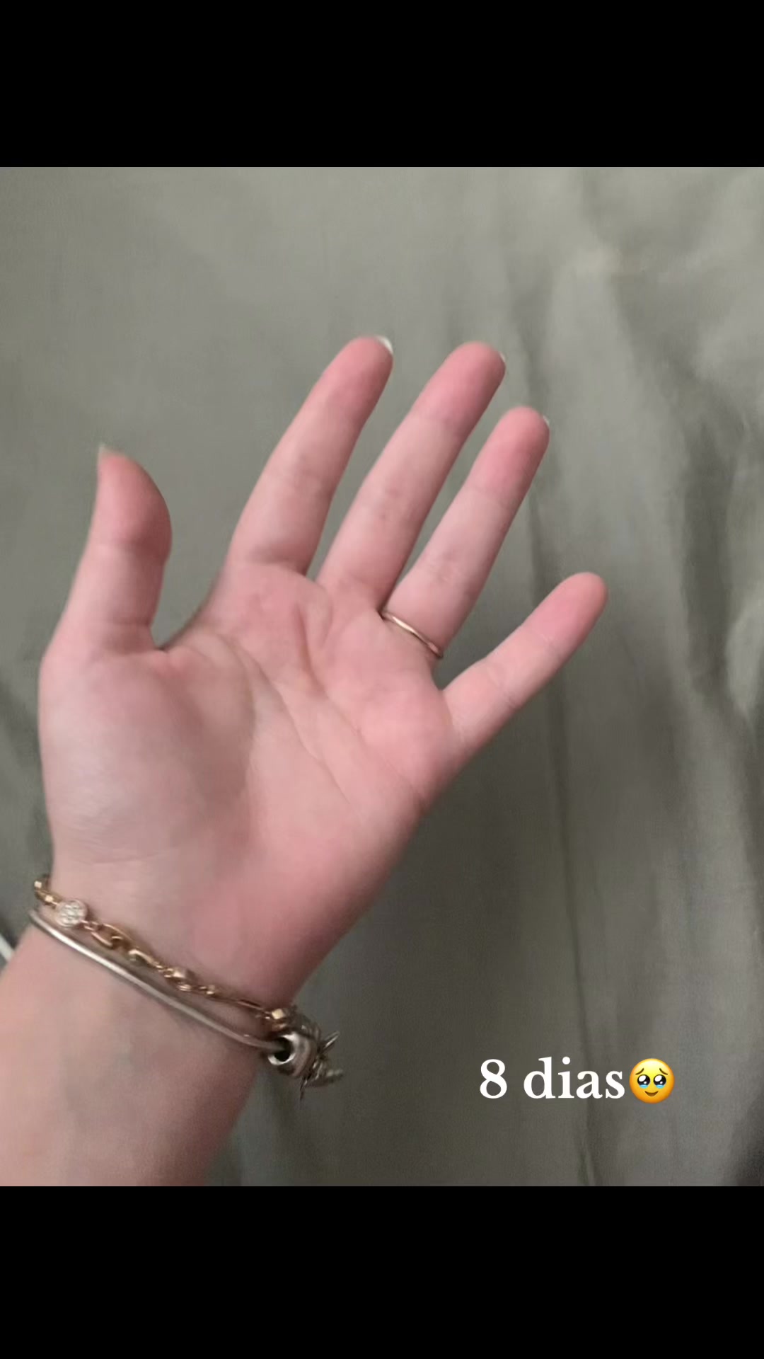@𝑙𝑎𝑟𝑎_🫀