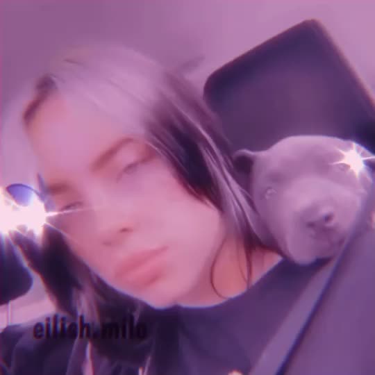 @BILLIE EILISH 💚