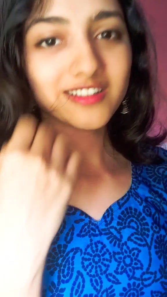 @👑Miss__komal🥀