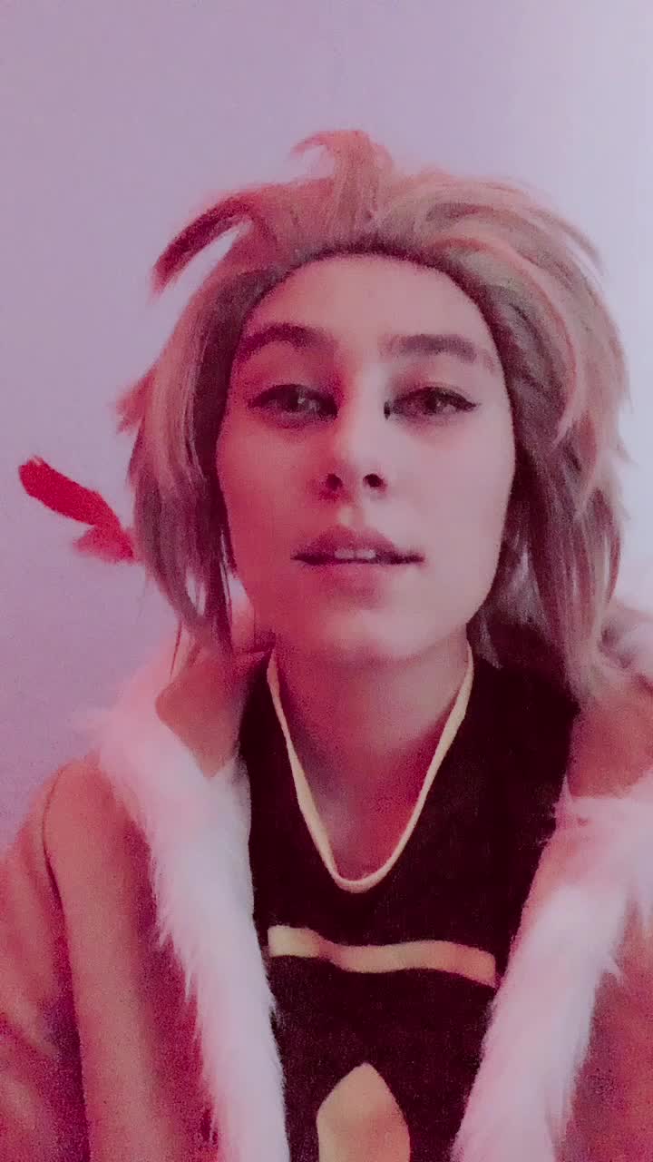 @Hawksboi