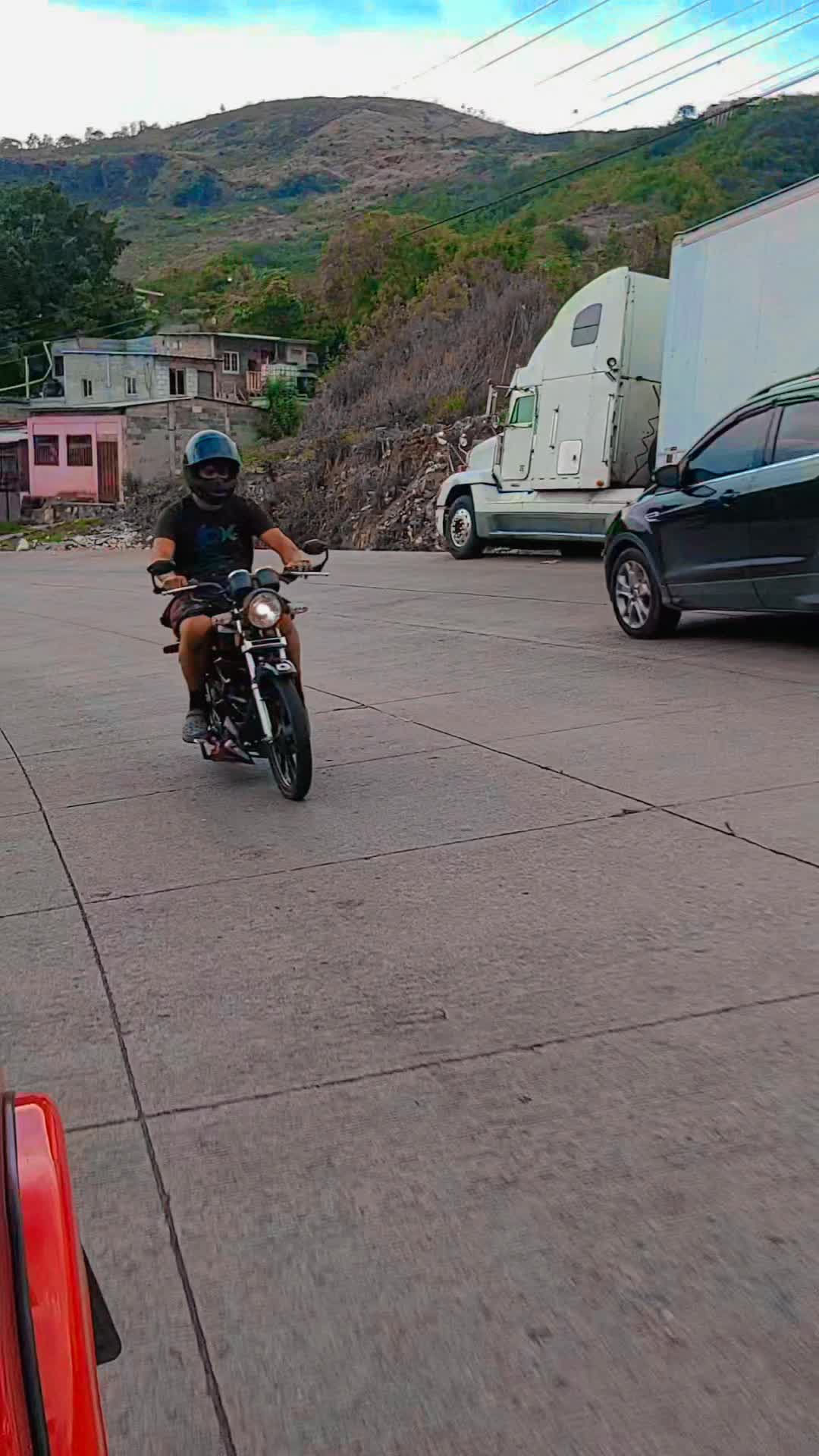 @villamil
