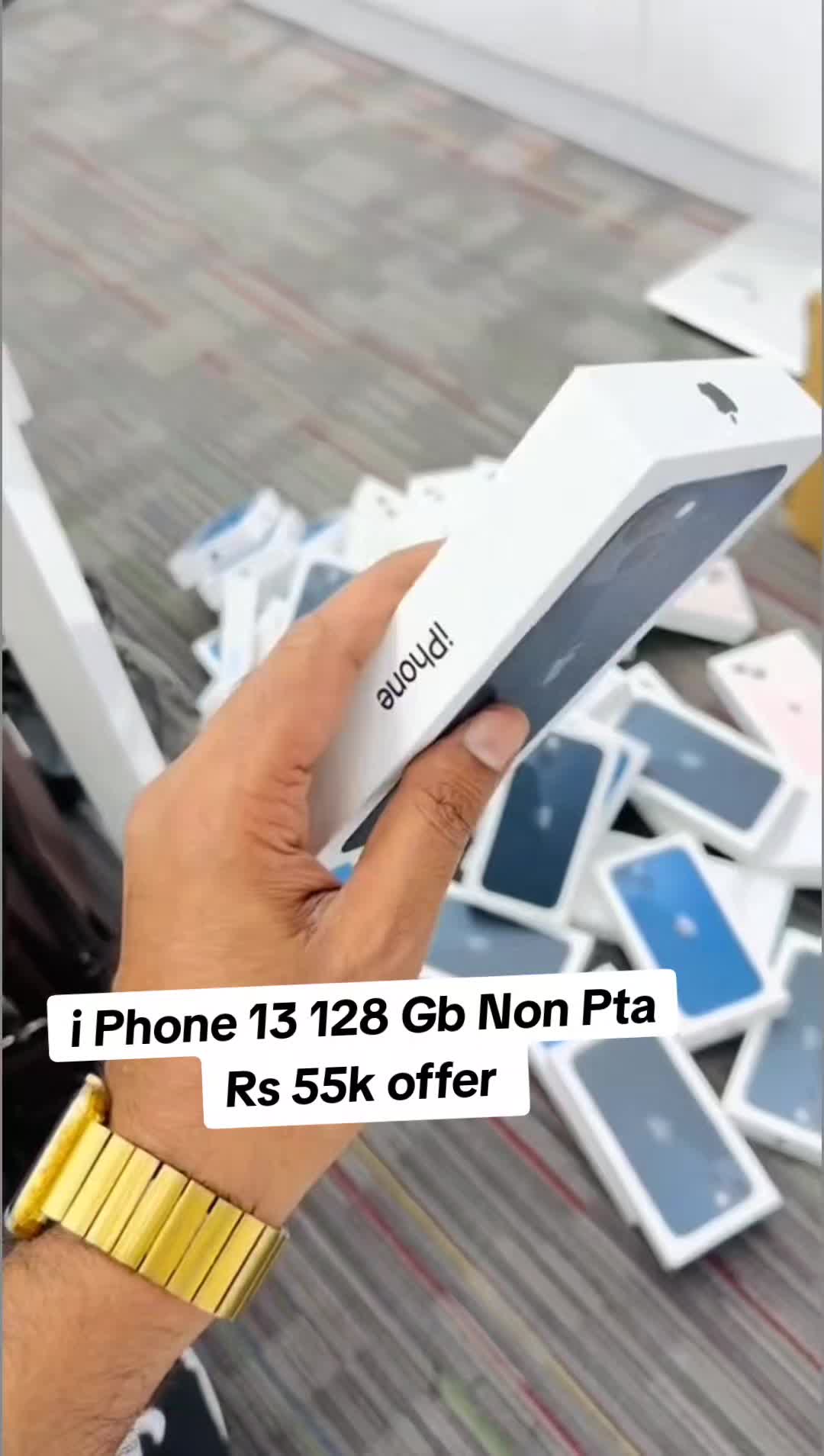 @Pak Apple Store