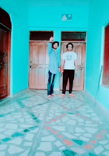 @HarsH RajpuT (HR72)