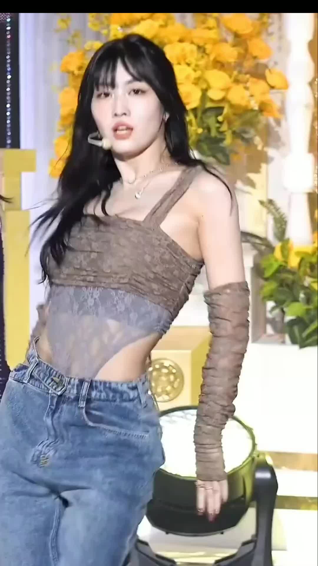 @twice_momo