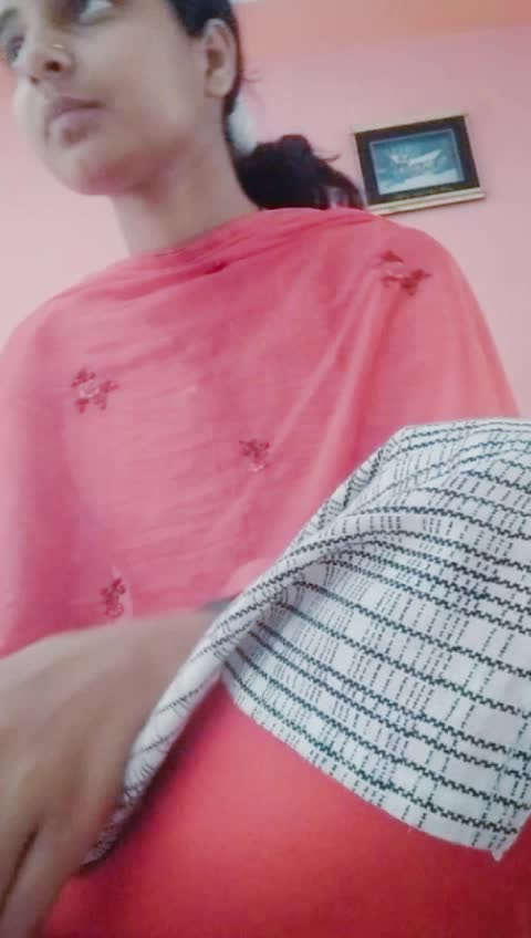 @Ritika THakur...323