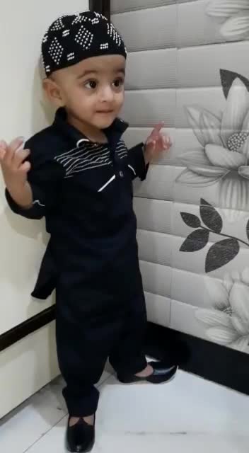 @MAHIRA SIKANDER 0017