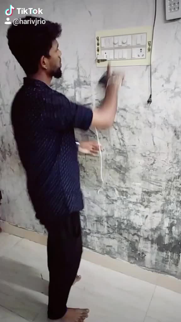 @hari vj