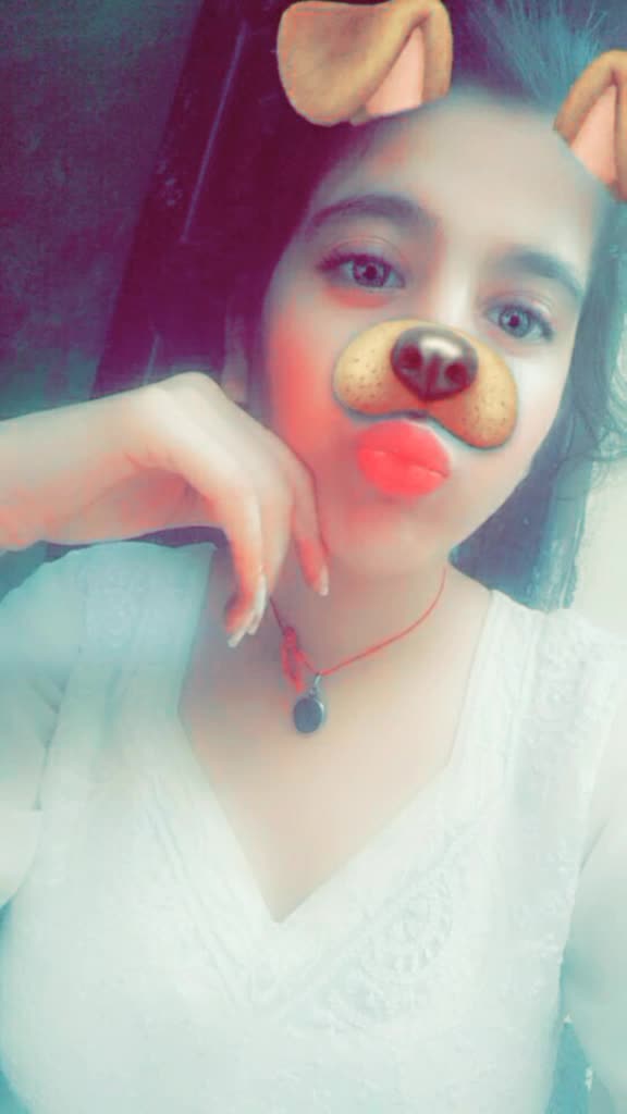 @divyanshi..😚65