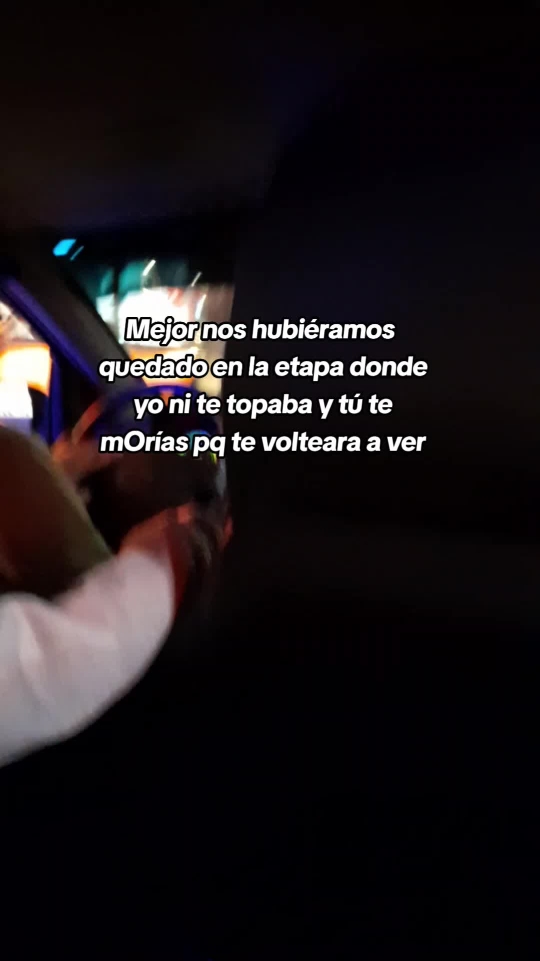 @Mar 🦋