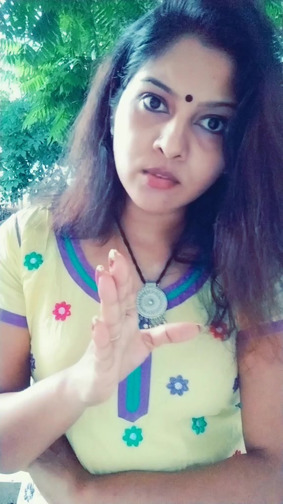 @🌹priya🌹