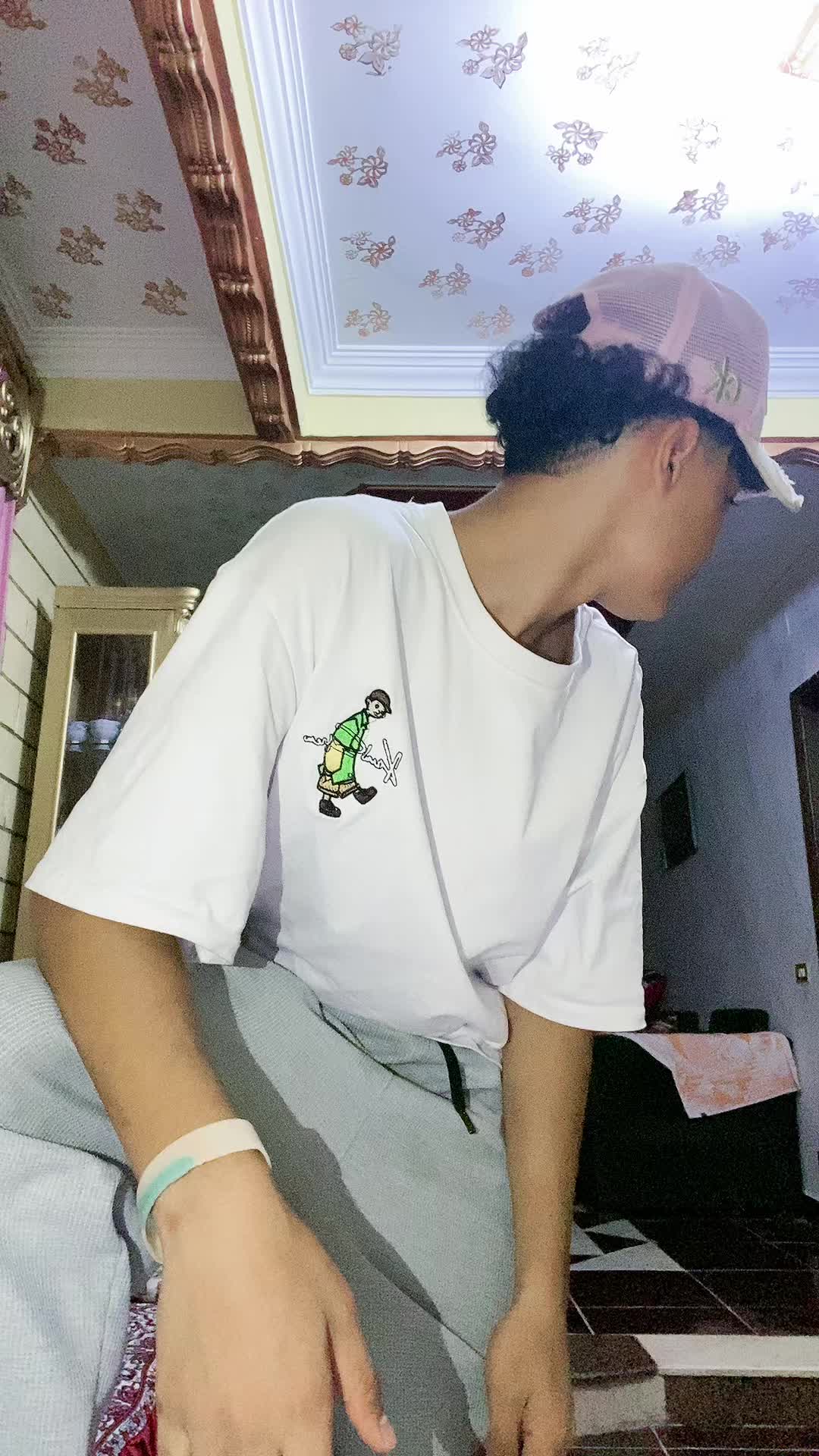 @﮼ادهم🪬"
