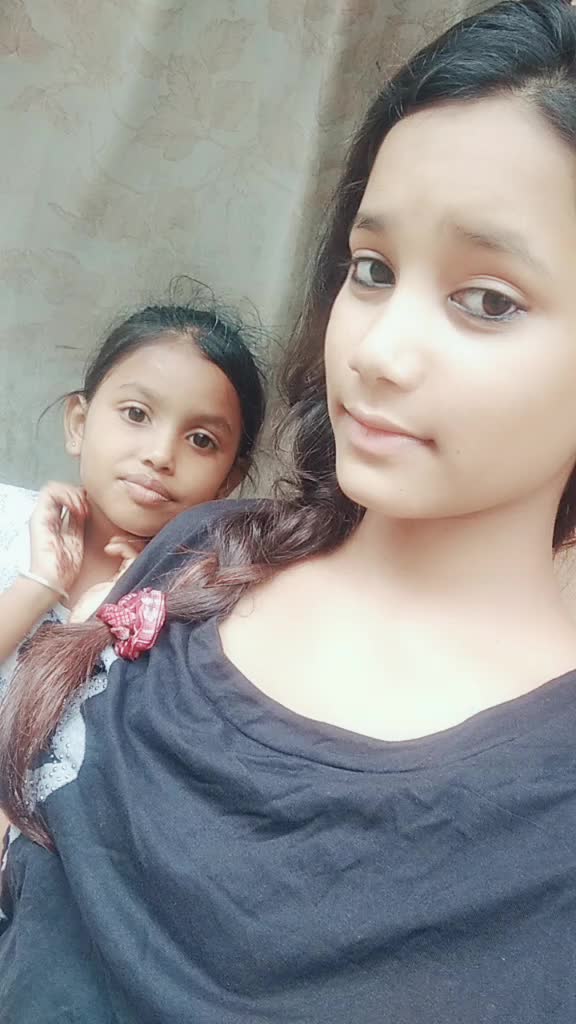 @Somya sarthi😘😘