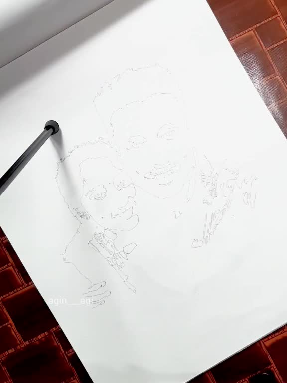 @agin_sketch_es