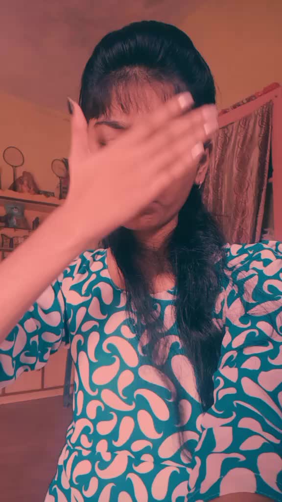@comedy queen 😘