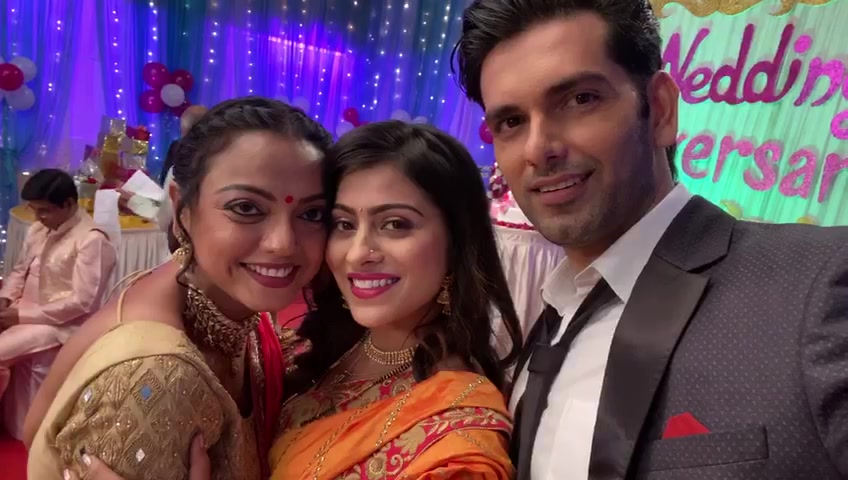 @Aparna Dixit