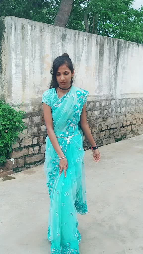 @&hearts;️Simly Queen Rakshu