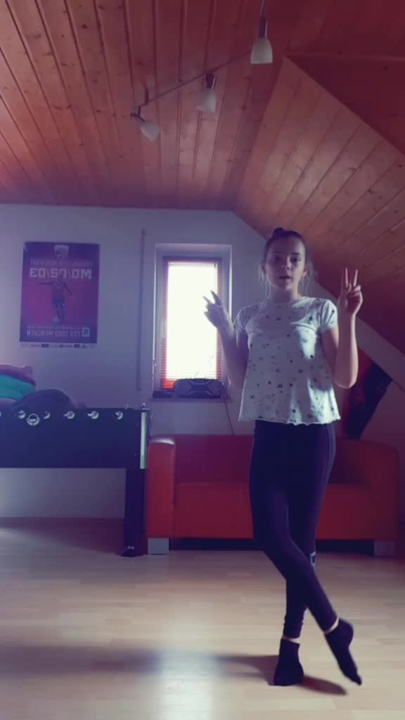 @janine.zdl