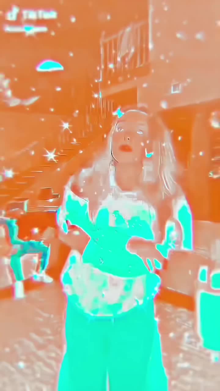 @๐ - liv <3